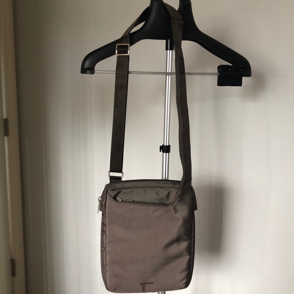 Tucano Finatex Brown Ipad Tablet Crossbody Shoulder Bag  Unisex